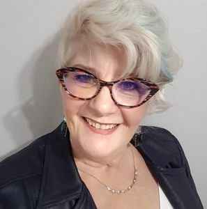 Meet your Posher, Jayne